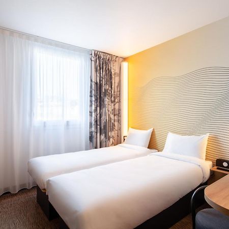 B&B Hotel Igny Palaiseau Εξωτερικό φωτογραφία