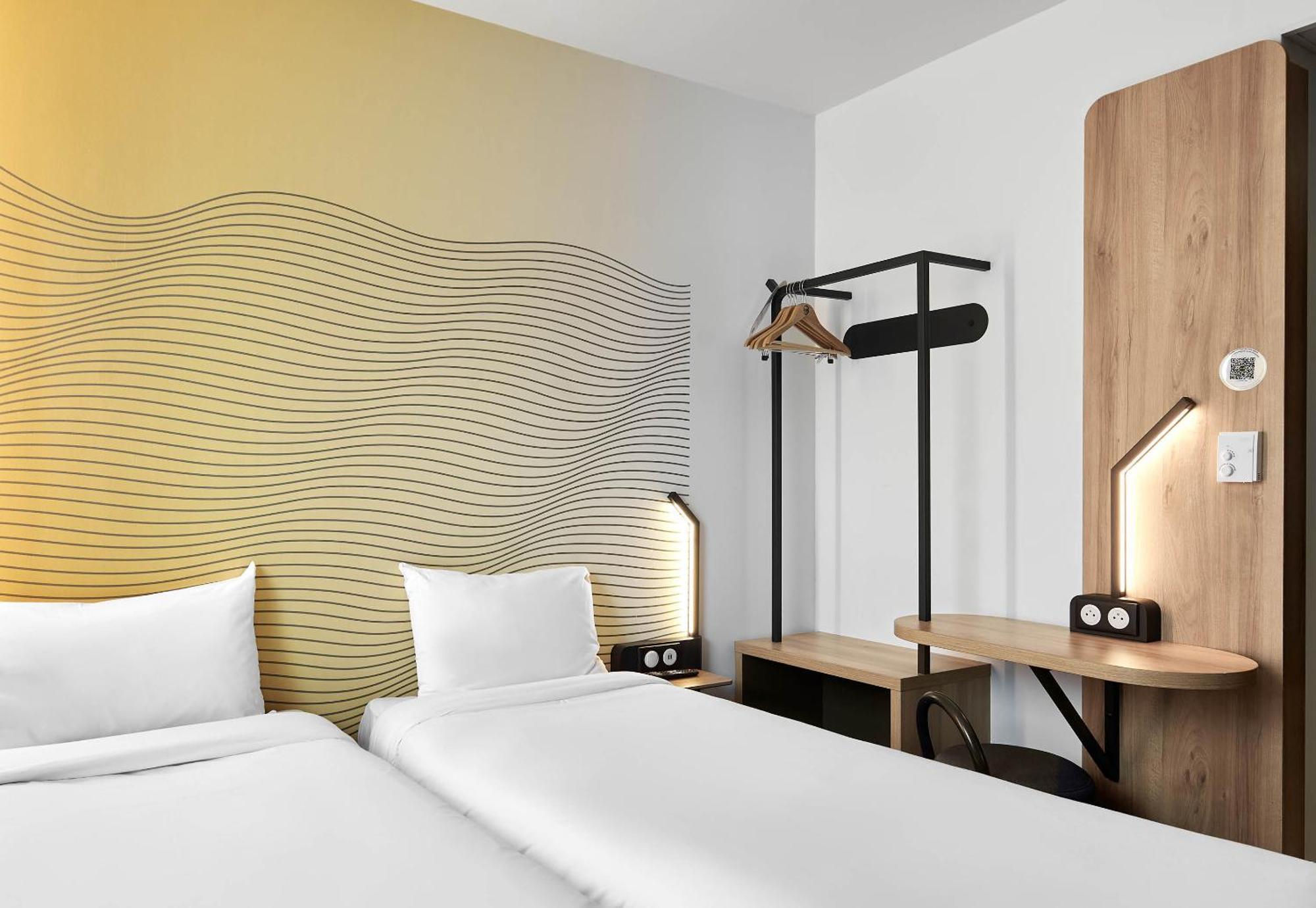 B&B Hotel Igny Palaiseau Εξωτερικό φωτογραφία