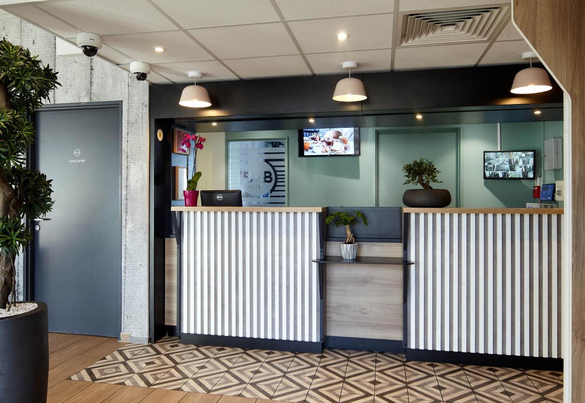 B&B Hotel Igny Palaiseau Εξωτερικό φωτογραφία